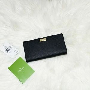 Kate Spade Laurel way saffiano wallet